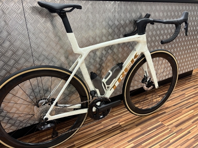 New Madone SLR Bike World Lux